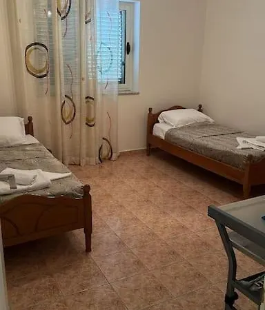 Dario House 公寓 地拉那