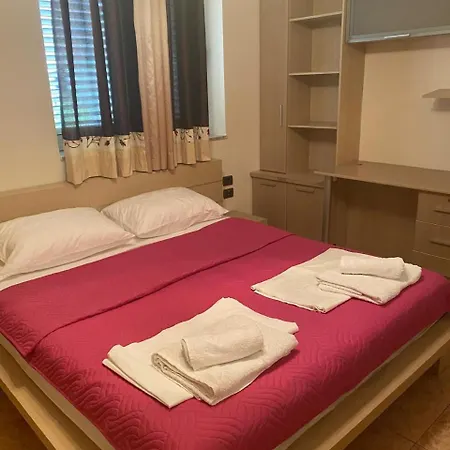 Dario House * Tirana